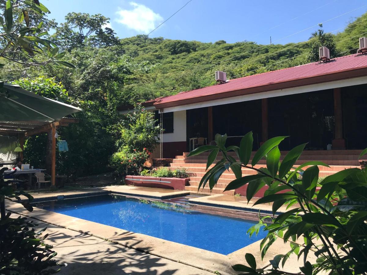 Homestay Casa Avi Fauna Playa Ocotal