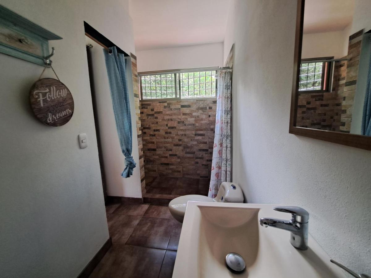 Casa Avi Fauna Homestay Playa Ocotal